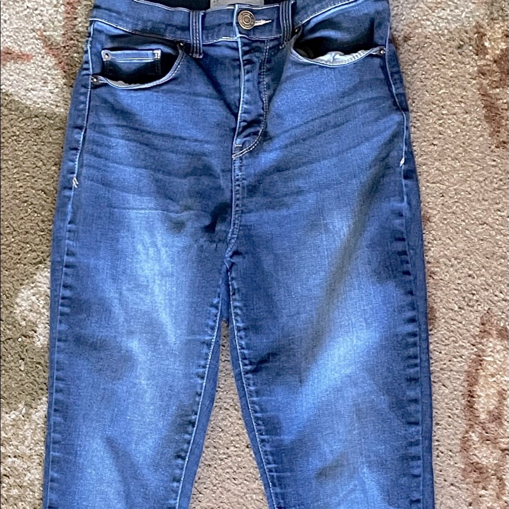 Women’s super high rise skinny jeans